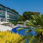 Kini Park & Free Parking 3* Złote Piaski