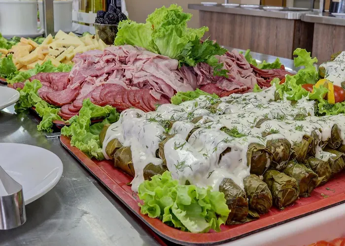 Hotel Kini Park & Free Parking 3*