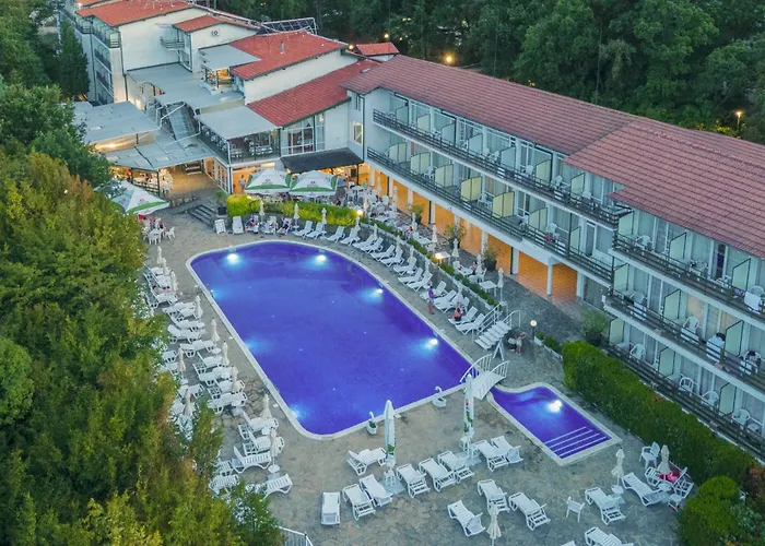 Kini Park & Free Parking 3* Nisipurile de Aur