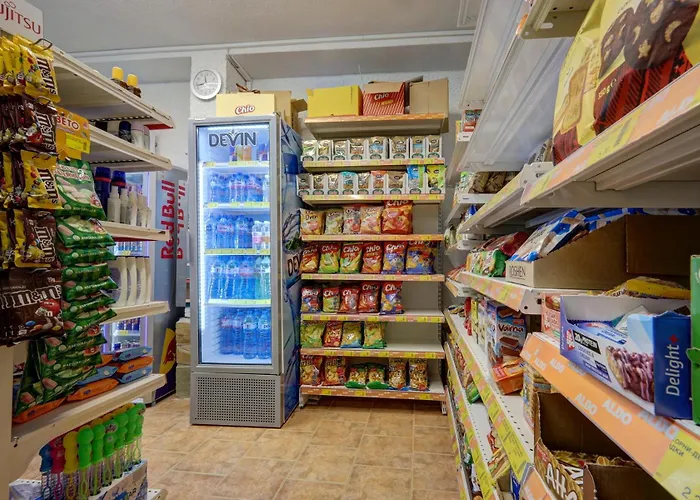 Kini Park & Free Parking Hotel Nisipurile de Aur