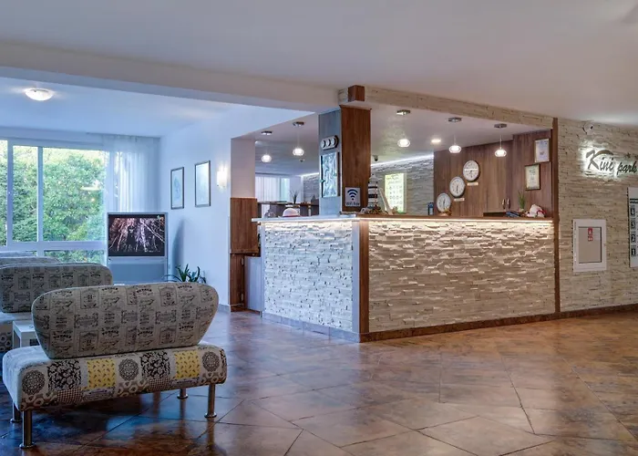 Kini Park & Free Parking 3*