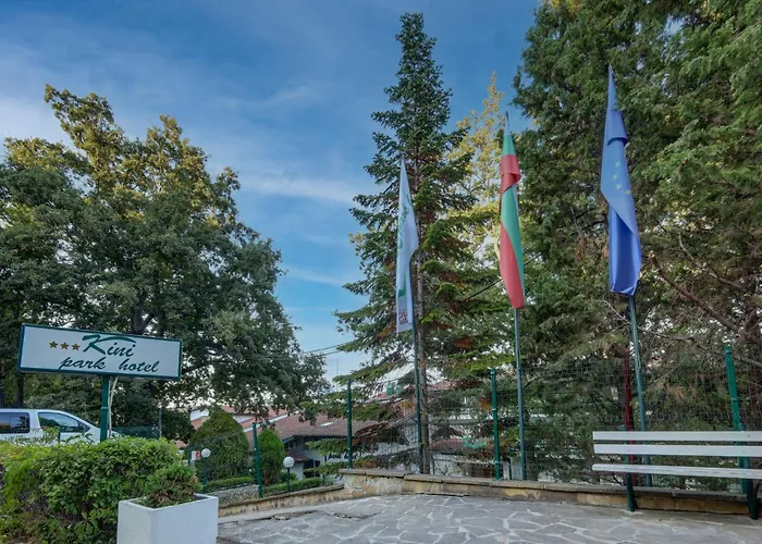 Kini Park & Free Parking Hotel Nisipurile de Aur