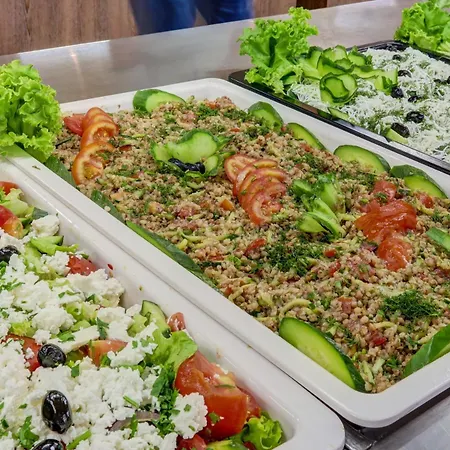 Kini Park & Free Parking 3* Golden Sands