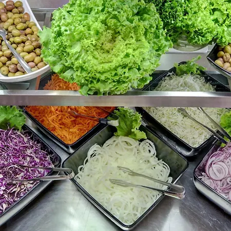 Kini Park & Free Parking 3*