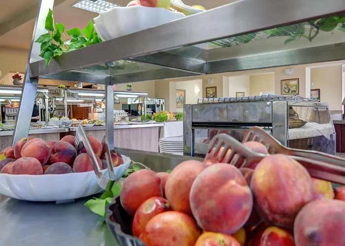 Kini Park & Free Parking ゴールデンサンド