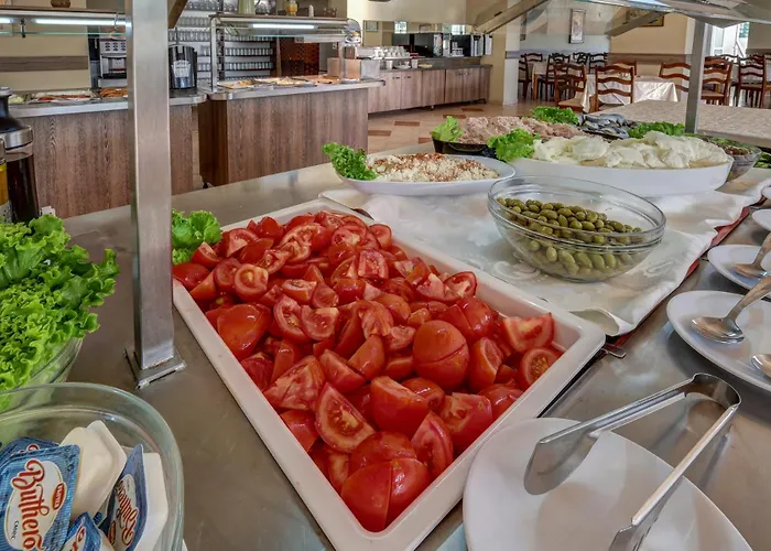 Kini Park & Free Parking ホテル ゴールデンサンド